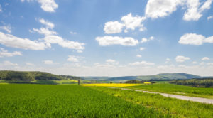 wunderschöner Blick Richtung Windheim und Sodenberg