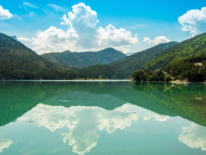 grandiose Landschaft am Lac de Castillon