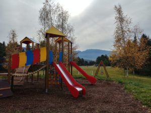 Spielplatz am Wohnmobilstellplatz Dovena