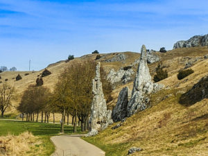 Naturdenkmal Steinerne Jungfrauen im Eselsburger Tal
