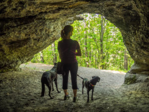 Vadlanlik-Höhle - Höhle der wilden Frau