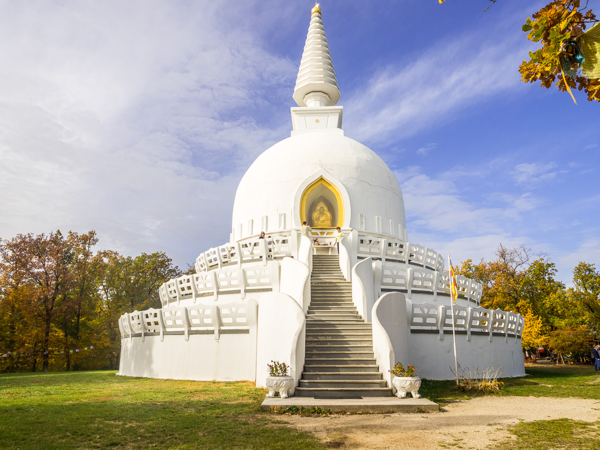 Friedens-Stupa - Buddhistischer Tempel in Zalaszanto